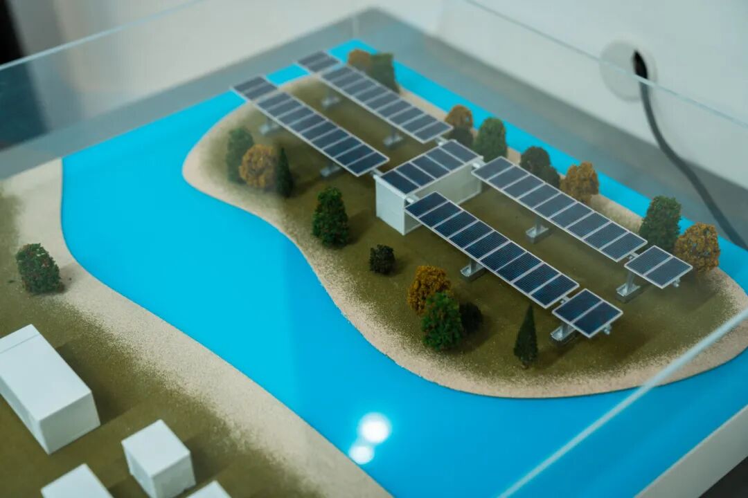 WFES 2026 | 智创全球能源未来 中信博携一站式智慧能源解决方案闪耀中东(图7) WFES 2026 | 智创全球能源未来 中信博携一站式智慧能源解决方案闪耀中东(图7)