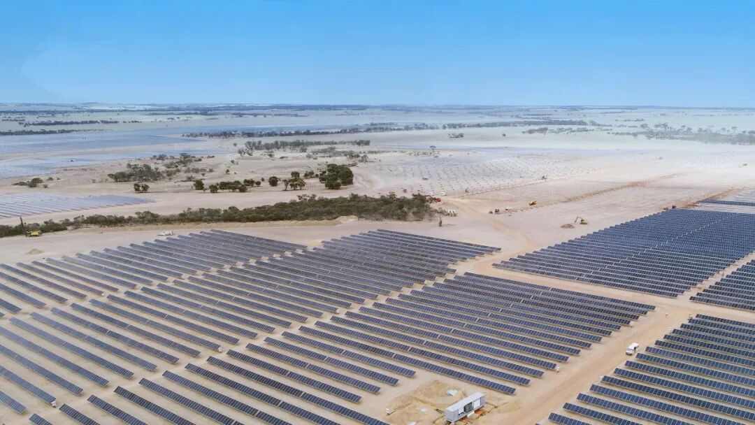 WFES 2026 | 智创全球能源未来 中信博携一站式智慧能源解决方案闪耀中东(图12) WFES 2026 | 智创全球能源未来 中信博携一站式智慧能源解决方案闪耀中东(图12)